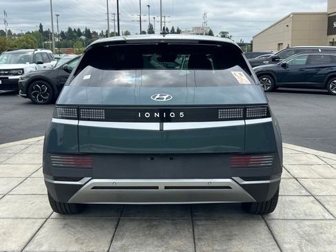 Certified 2024 Hyundai Ioniq 5 SE RWD image 8