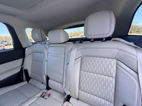 Used 2024 Lincoln Nautilus Black Label w/ Jet Appearance Package (87T) image 13