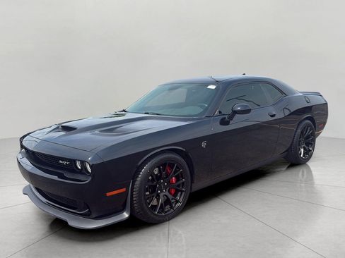 Used 2016 Dodge Challenger SRT Hellcat RWD image 8