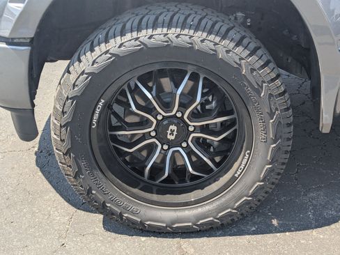 Used 2025 Ford F150 XLT w/ Equipment Group 302A MID AWD/4WD image 15