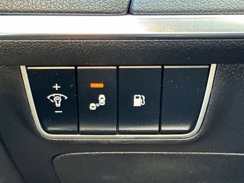 Used 2019 Kia Stinger AWD/4WD image 20