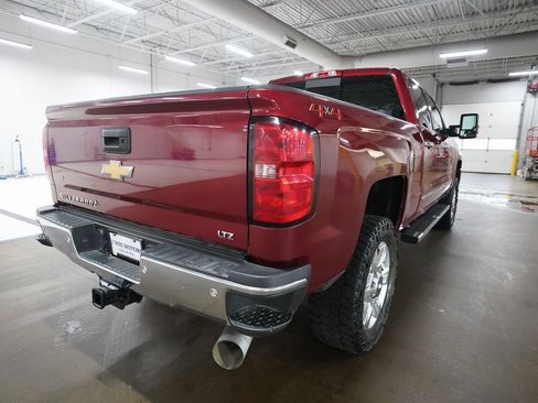 Used 2019 Chevrolet Silverado 2500 LTZ w/ Duramax Plus Package image 32