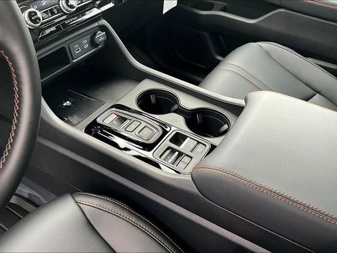 New 2025 Honda Pilot TrailSport image 9