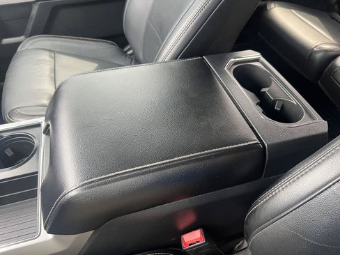 Used 2019 Ford F250 Lariat w/ Lariat Ultimate Package AWD/4WD image 33