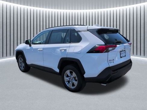 Used 2024 Toyota RAV4 XLE FWD image 8