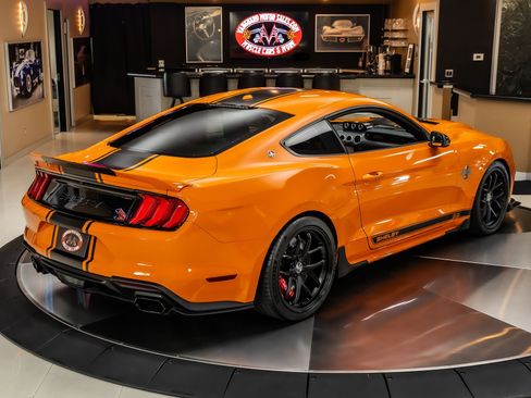 Used 2020 Ford Mustang GT Premium w/ GT Performance Package RWD image 13