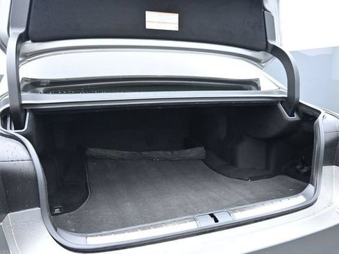 Used 2025 Lexus LS 500 w/ Accessory Package (Z1) RWD image 15