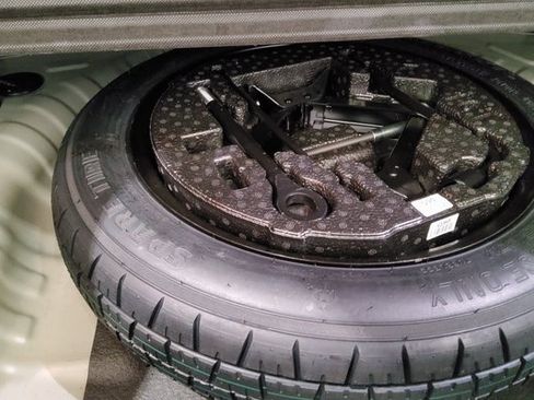 Used 2024 Kia Seltos EX image 15