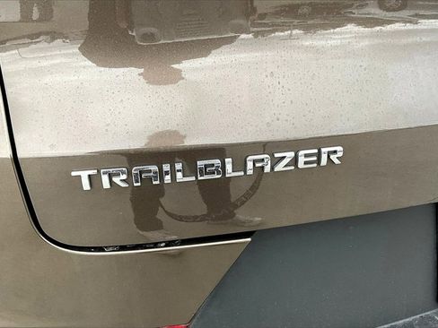 Used 2022 Chevrolet TrailBlazer ACTIV image 8