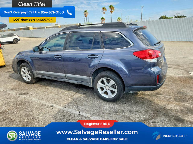 Used 2014 Subaru Outback 2.5i Premium w/ Moonroof Package AWD/4WD image 3