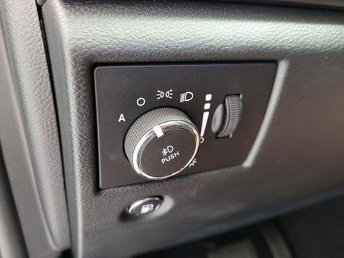Certified 2021 Jeep Grand Cherokee Laredo X AWD/4WD image 23