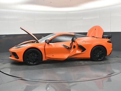 Used 2023 Chevrolet Corvette Stingray Premium Conv RWD image 57