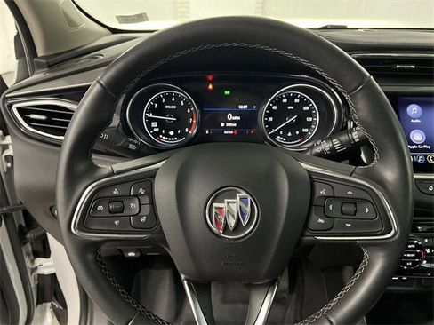 Used 2022 Buick Encore GX Essence w/ Experience Buick Package image 11