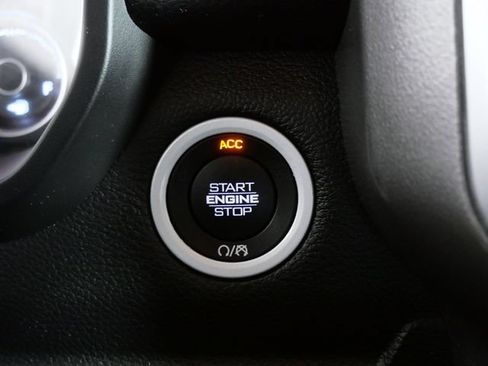 Used 2019 RAM 1500 Big Horn AWD/4WD image 25