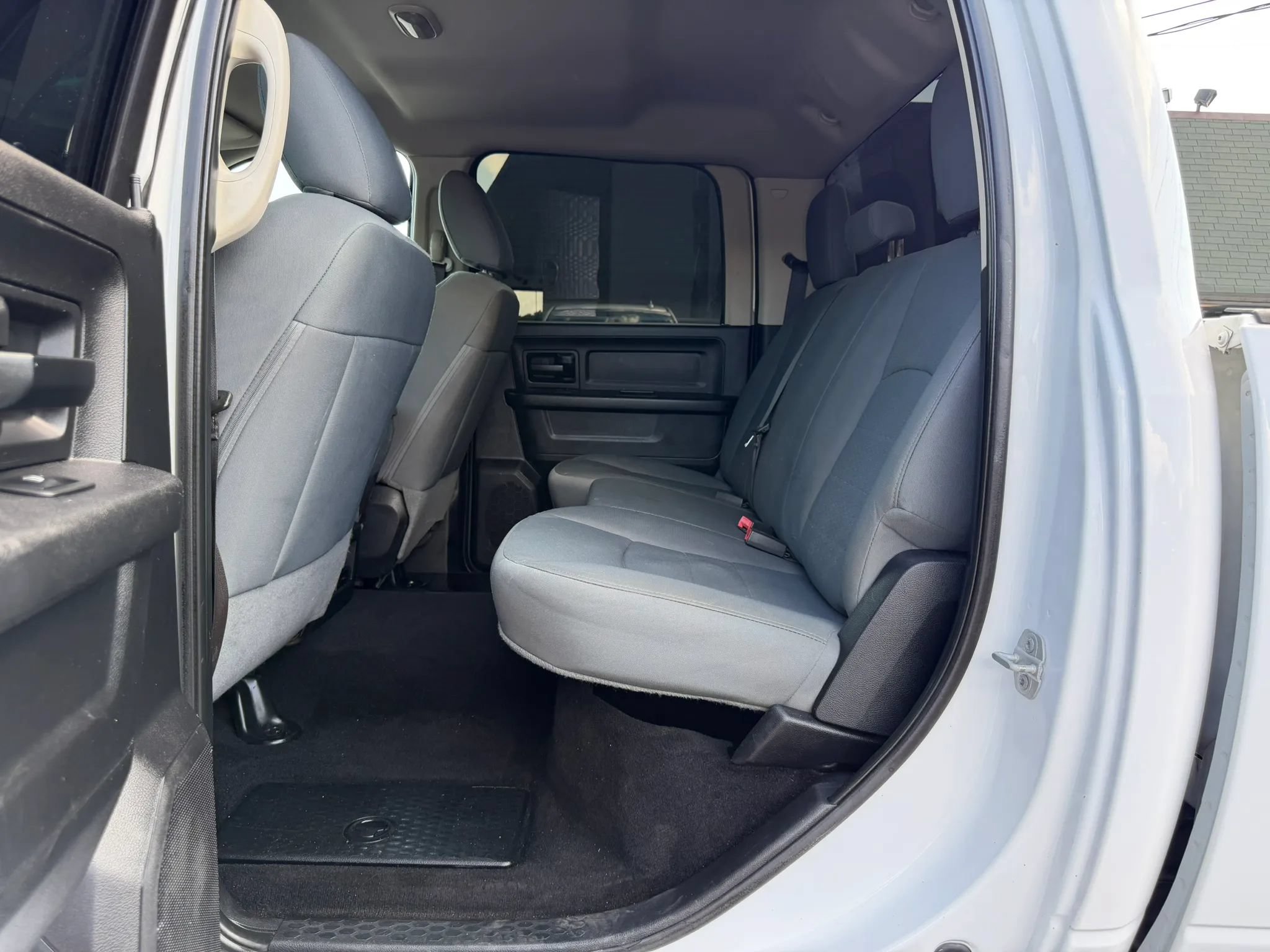 Used 2015 RAM 2500 Tradesman w/ Popular Equipment Group AWD/4WD image 18