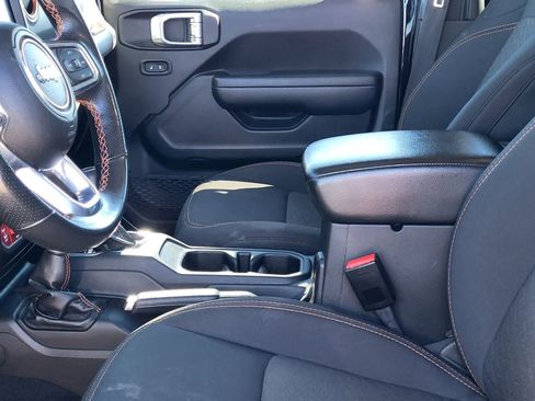Used 2022 Jeep Gladiator Mojave image 26