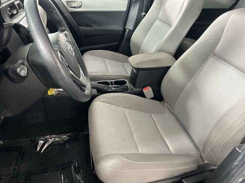 Used 2016 Toyota Corolla LE FWD image 21