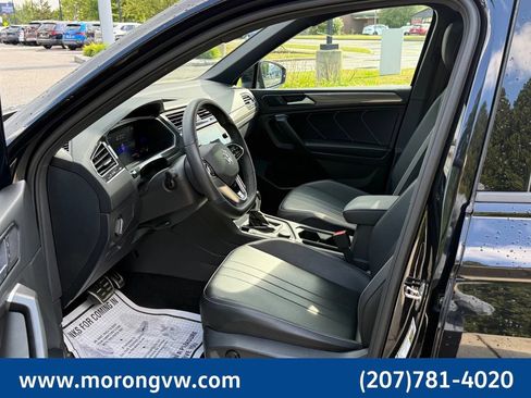 Used 2024 Volkswagen Tiguan SE R-Line AWD/4WD image 29