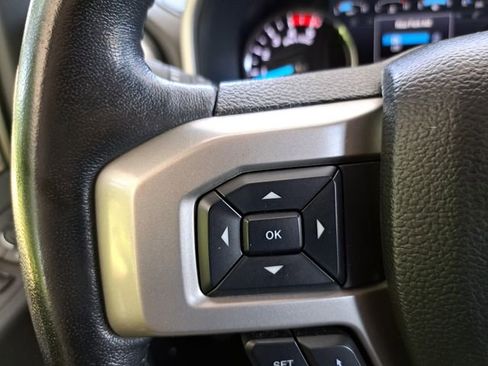 Used 2022 Ford F350 Lariat w/ Lariat Ultimate Package AWD/4WD image 20