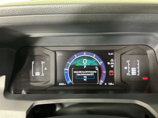 Used 2025 Toyota 4Runner SR5 AWD/4WD image 17