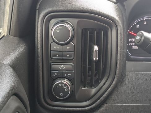 Certified 2025 Chevrolet Silverado 1500 Custom Trail Boss w/ LPO, Dark Essentials Package image 18