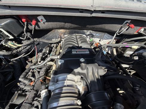 Used 2019 Ford F150 XLT w/ Equipment Group 302A Luxury AWD/4WD image 42