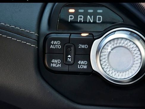 Used 2022 RAM 1500 Limited AWD/4WD image 37