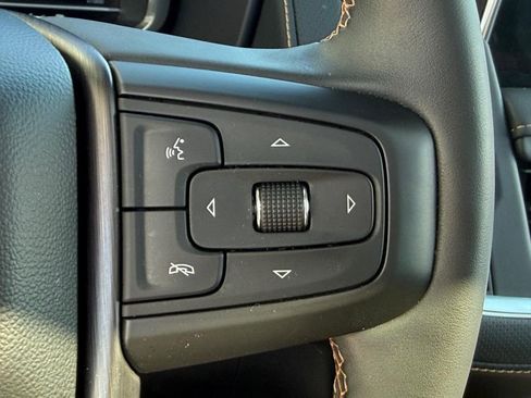 Used 2023 GMC Yukon AT4 w/ LPO, Floor Liner Package image 19