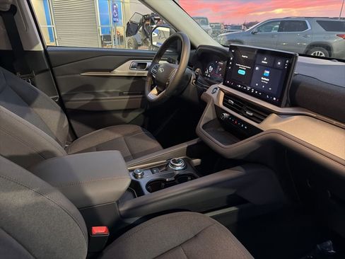 New 2026 Ford Explorer Active image 27