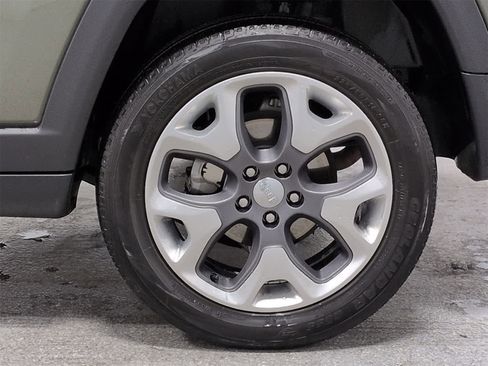 Certified 2021 Jeep Compass Limited image 14