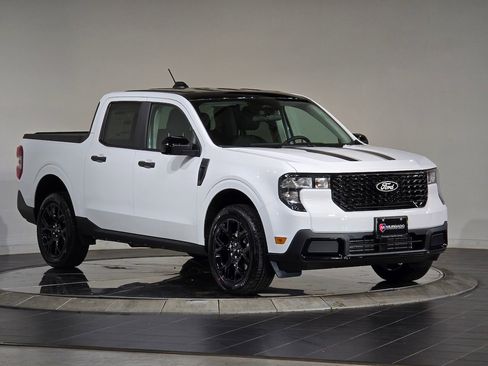 New 2025 Ford Maverick XLT w/ XLT Luxury Package image 2