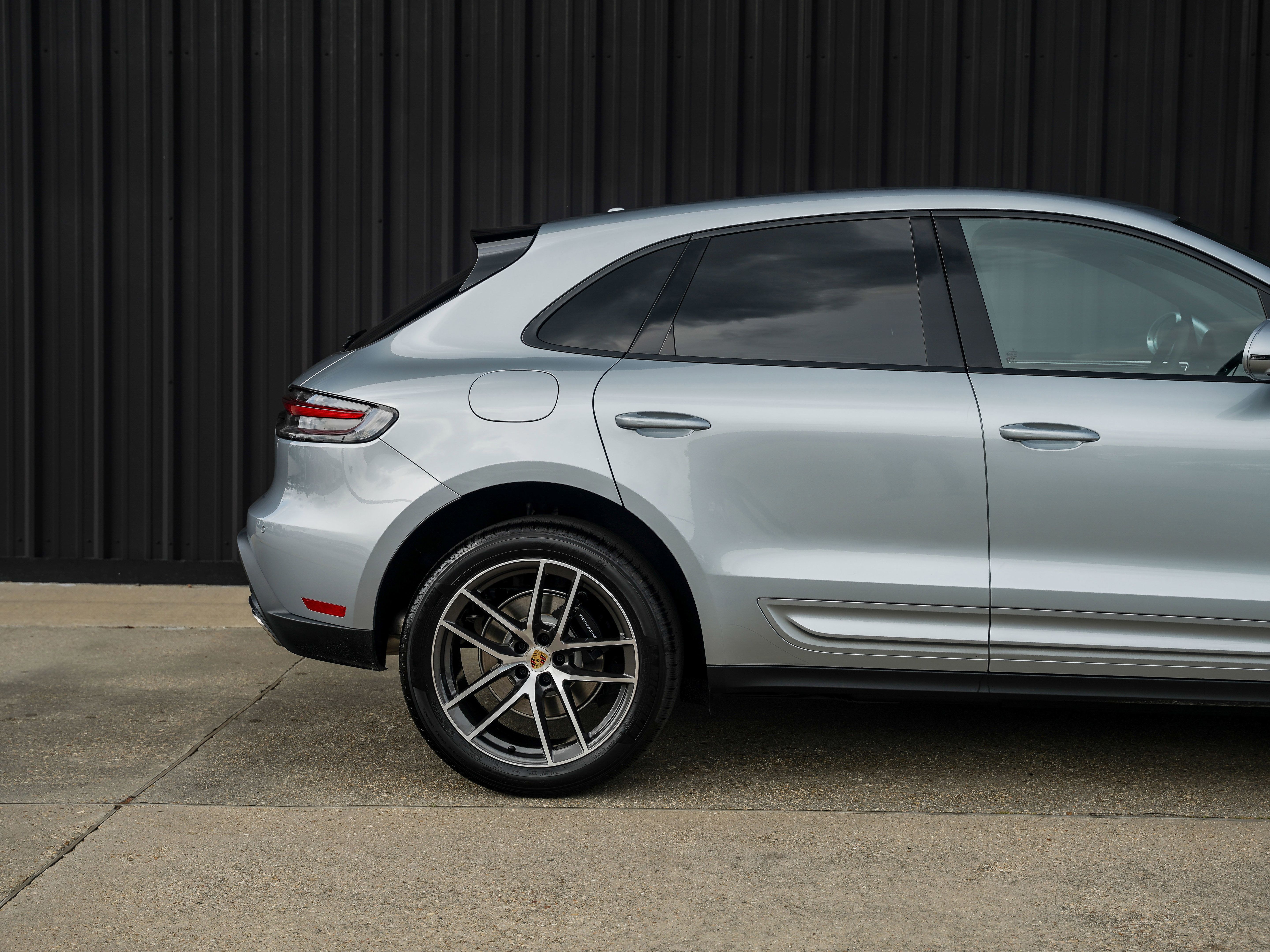 Certified 2026 Porsche Macan AWD/4WD image 14