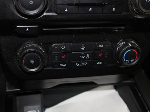 Used 2018 Ford F150 XLT w/ Equipment Group 302A Luxury image 31