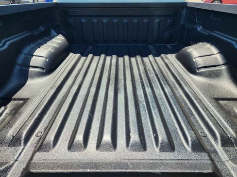 Used 2024 Nissan Frontier SV AWD/4WD image 32