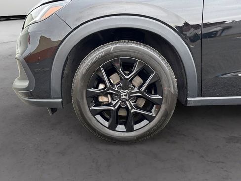 Used 2023 Honda HR-V Sport image 9