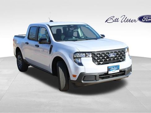 New 2026 Ford Maverick XLT w/ Equipment Group 301A image 2