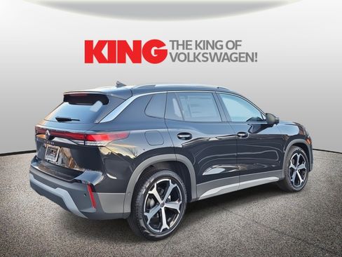 New 2026 Volkswagen Tiguan SE image 3