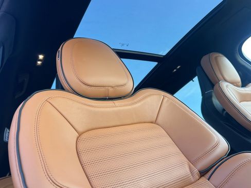 Certified 2023 Lincoln Aviator Black Label Grand Touring w/ Class IV Trailer Tow Package image 18