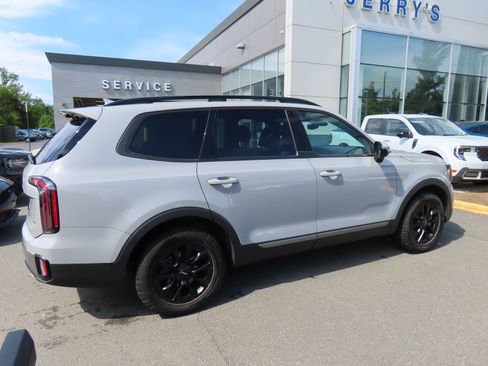 Used 2023 Kia Telluride SX Prestige X-Pro AWD/4WD image 5