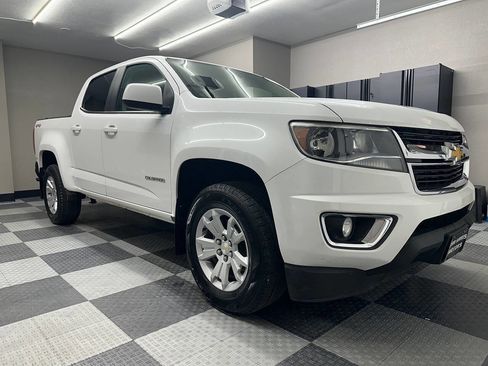 Used 2016 Chevrolet Colorado LT w/ LT Convenience Package image 4