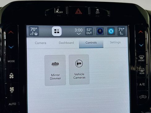 Used 2022 RAM 3500 Laramie w/ Night Edition image 43