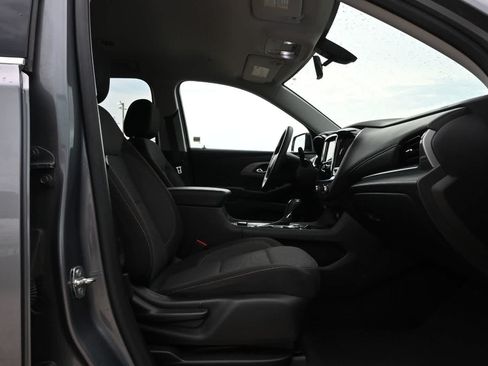 Used 2020 Chevrolet Traverse LS FWD image 23