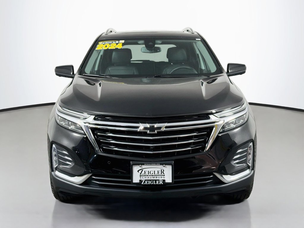 Used 2024 Chevrolet Equinox Premier AWD/4WD image 2