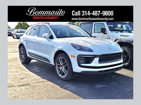 Used 2022 Porsche Macan S AWD/4WD image 1