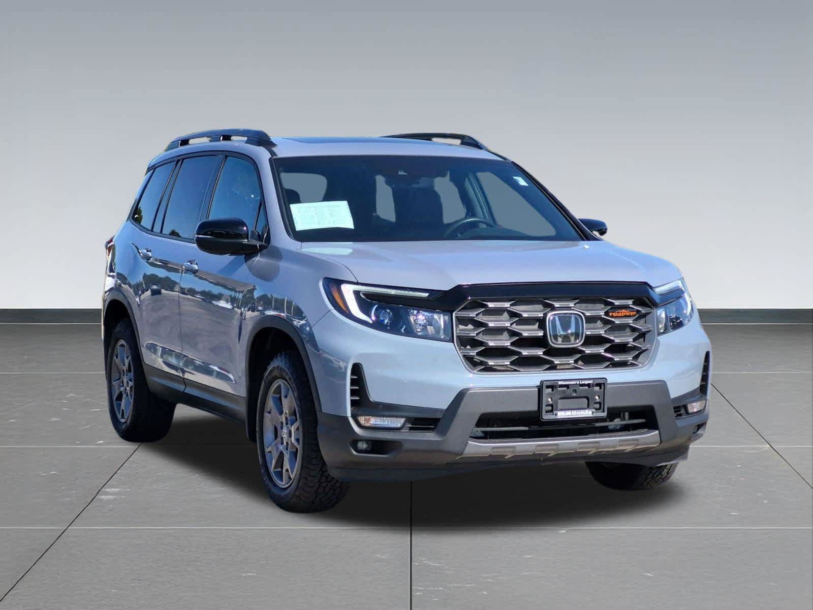 Certified 2024 Honda Passport TrailSport image 8