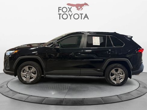 Used 2024 Toyota RAV4 XLE w/ Convenience Package AWD/4WD image 3