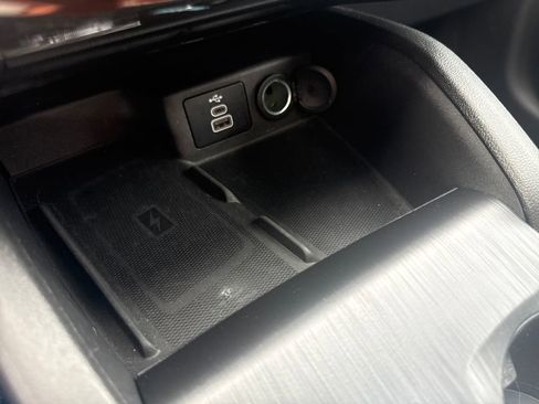 Used 2024 Ford Escape Platinum w/ Premium Technology Package image 36