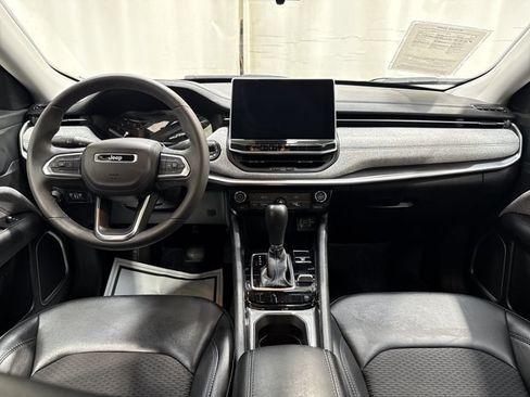 Used 2022 Jeep Compass Latitude AWD/4WD image 15