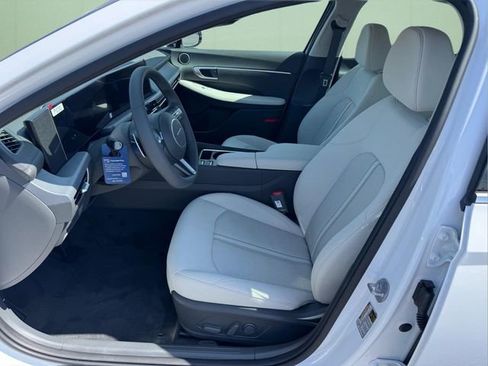 New 2026 Hyundai Sonata SEL FWD image 6