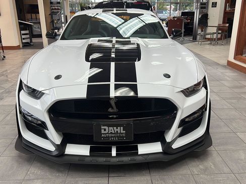 Used 2021 Ford Mustang Shelby GT500 w/ Technology Package RWD image 12